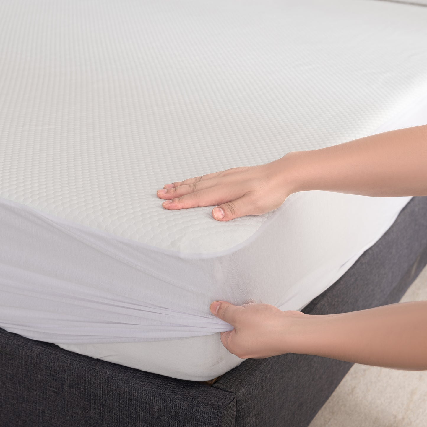 SlumberCool Mattress Protector