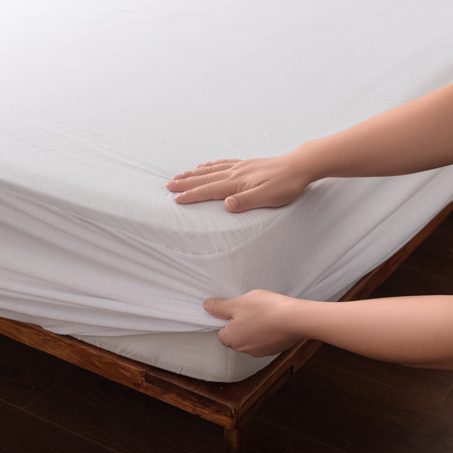 Premium Smooth Mattress Protector